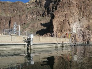 dam with water and mountains